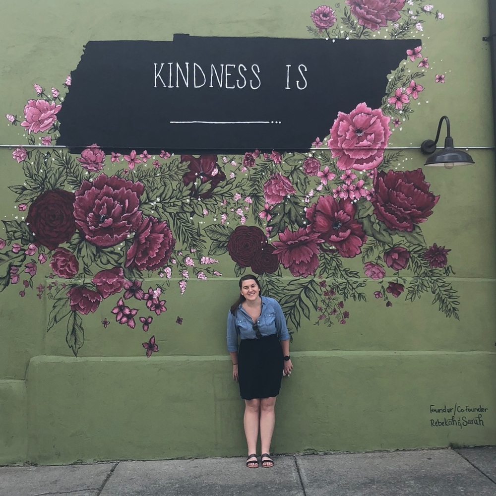 Meet your Posher, Elizabeth